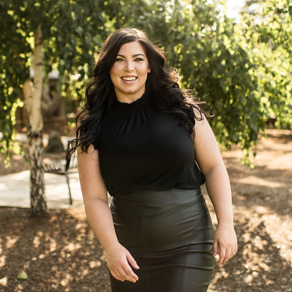 Meet your Posher, Clarissa